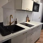 Aparthotel Nowotarska 25