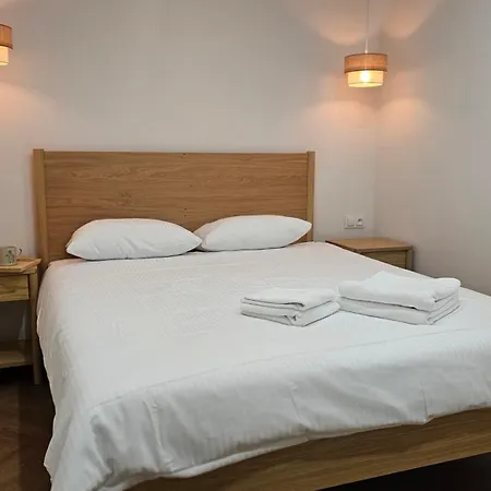 Hotel apartamentowy Nowotarska 25