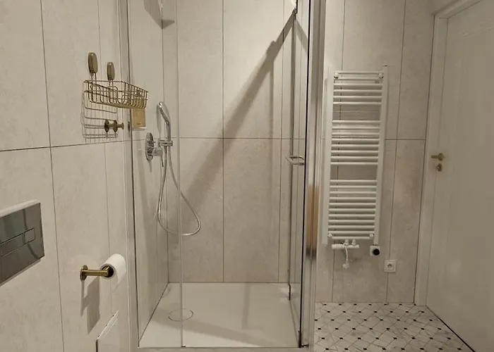 Aparthotel Nowotarska 25