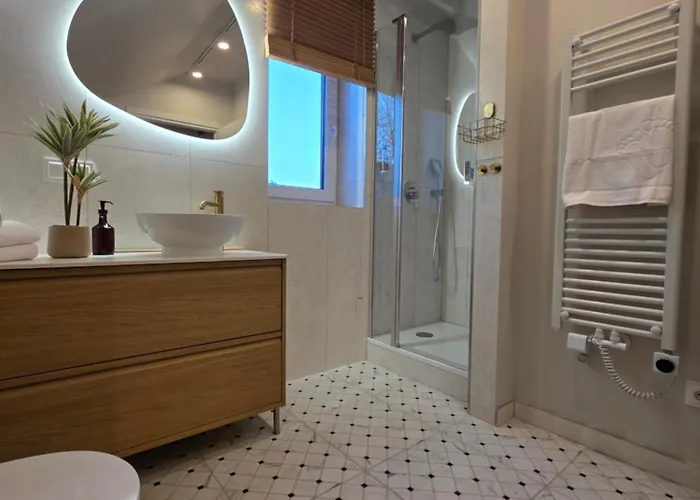 Aparthotel Nowotarska 25